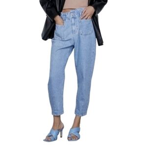 ZARA High Waist Paperbag Jeans Light Wash Blue Balloon Leg Front Darting Size 8